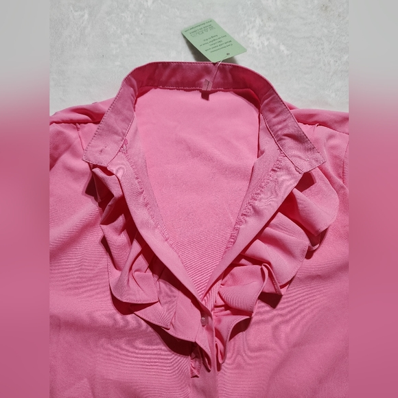 So chic boutique Button-Front Long-Sleeve Silk Blouse - Picture 8 of 15